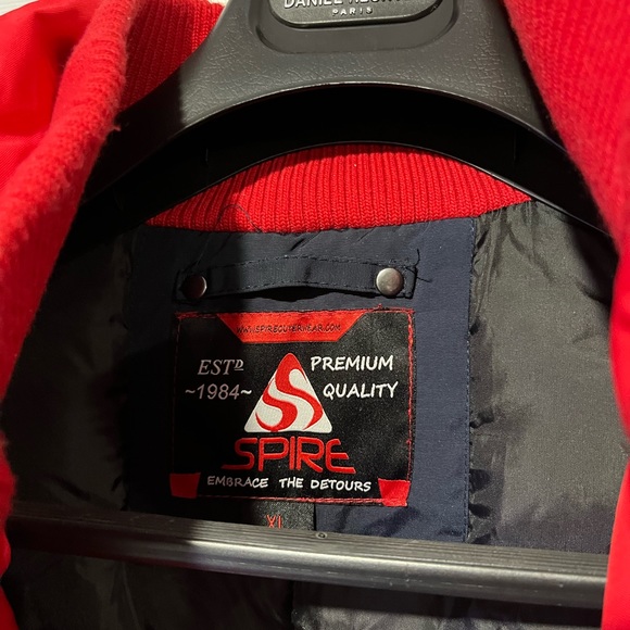 Winter jacket - Picture 11 of 11